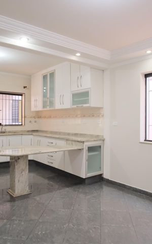 Casa à venda com 200m², 3 quartos e 2 vagasCozinha