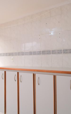 Casa à venda com 200m², 3 quartos e 2 vagasÁrea de Serviço