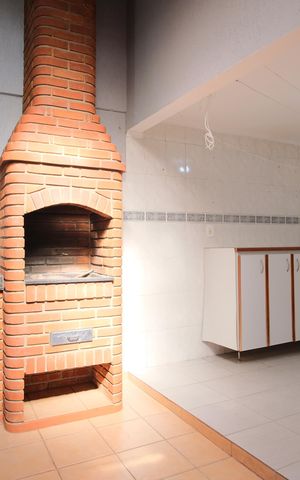 Casa à venda com 200m², 3 quartos e 2 vagasQuintal