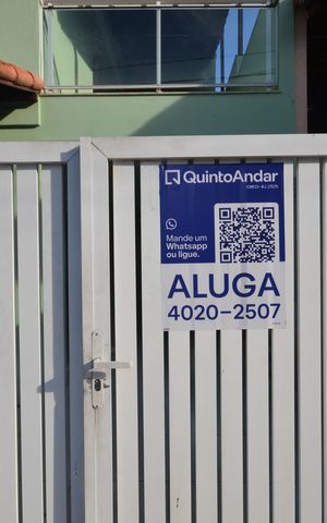 Casa à venda com 100m², 2 quartos e 2 vagasPlaca Instalada