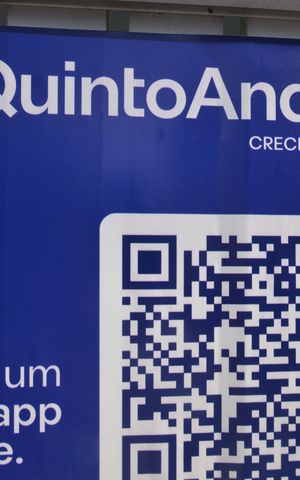Casa à venda com 100m², 2 quartos e 2 vagasPlaca Instalada