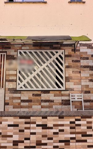 Casa à venda com 50m², 2 quartos e sem vagaFachada 