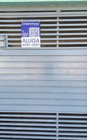 Casa para alugar com 70m², 2 quartos e sem vaga Casa para alugar com 70m², 2 quartos e sem vagaFachada + placa