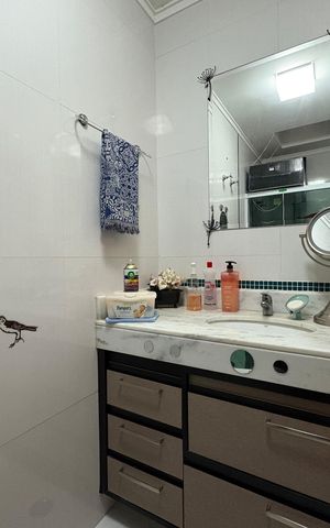 Apartamento à venda com 467m², 4 quartos e 3 vagasBanheiro da Suíte 2