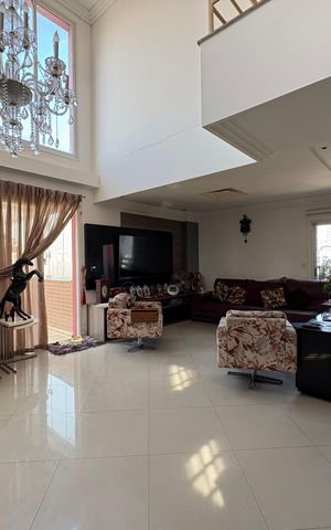 Apartamento à venda com 467m², 4 quartos e 3 vagasSala