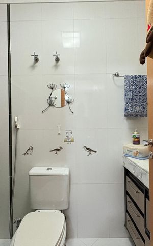 Apartamento à venda com 467m², 4 quartos e 3 vagasBanheiro da Suíte 2