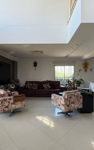 Apartamento à venda com 467m², 4 quartos e 3 vagasSala