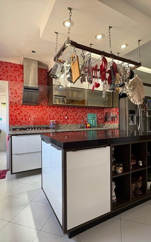 Apartamento à venda com 467m², 4 quartos e 3 vagasCozinha