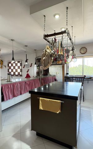 Apartamento à venda com 467m², 4 quartos e 3 vagasCozinha
