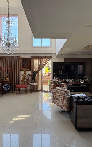 Apartamento à venda com 467m², 4 quartos e 3 vagasSala