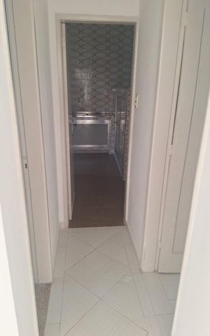 Casa à venda com 140m², 2 quartos e sem vaga