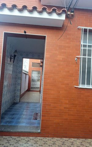 Casa à venda com 140m², 2 quartos e sem vaga