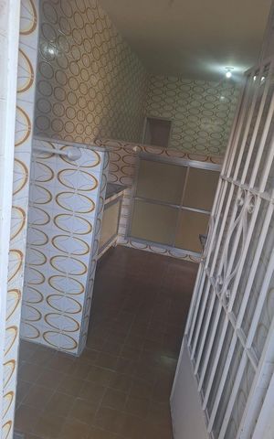 Casa à venda com 140m², 2 quartos e sem vaga