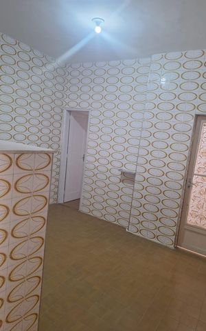 Casa à venda com 140m², 2 quartos e sem vaga