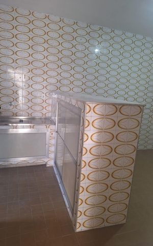 Casa à venda com 140m², 2 quartos e sem vaga