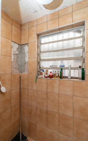 Casa à venda com 300m², 4 quartos e 2 vagasBanheiro da Casa 02