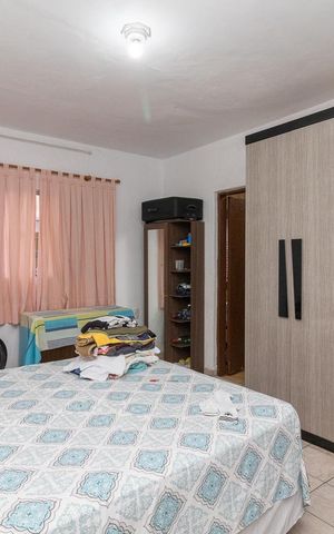 Casa à venda com 300m², 4 quartos e 2 vagasSuíte da Casa 02