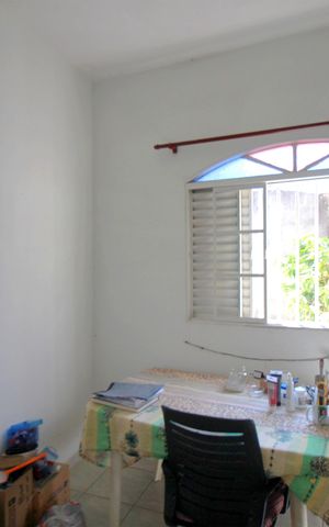 Casa à venda com 208m², 3 quartos e 2 vagasQuarto 3