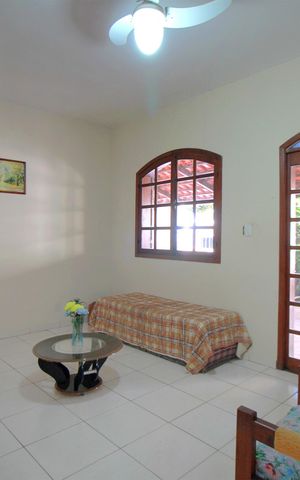 Casa à venda com 208m², 3 quartos e 2 vagasSala