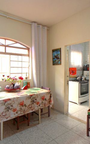 Casa à venda com 208m², 3 quartos e 2 vagasSala de Jantar