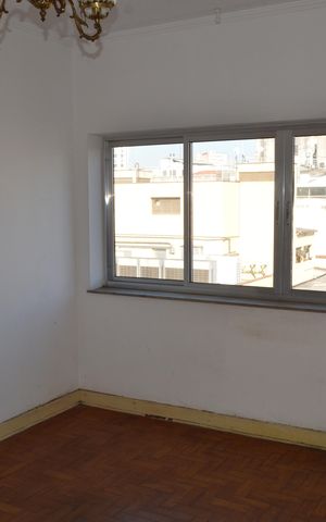 Apartamento à venda com 70m², 1 quarto e sem vagaSala