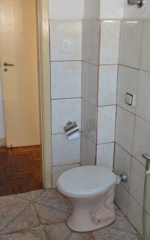 Apartamento à venda com 70m², 1 quarto e sem vagaBanheiro