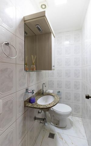 Casa para alugar com 100m², 2 quartos e 2 vagas Casa para alugar com 100m², 2 quartos e 2 vagasLavabo