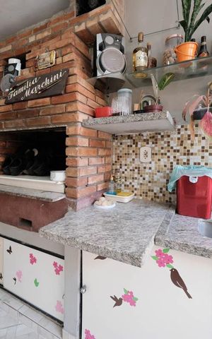 Casa à venda com 130m², 3 quartos e 1 vagaÁrea gourmet