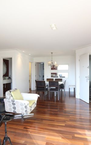 Apartamento à venda com 118m², 3 quartos e 2 vagasSala
