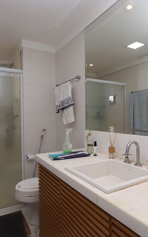 Apartamento à venda com 118m², 3 quartos e 2 vagasBanheiro da Suíte 3