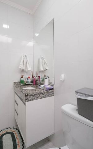 Casa à venda com 75m², 2 quartos e 1 vagaBanheiro