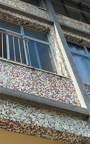 Apartamento à venda com 75m², 2 quartos e 1 vaga Apartamento à venda com 75m², 2 quartos e 1 vagaFachada