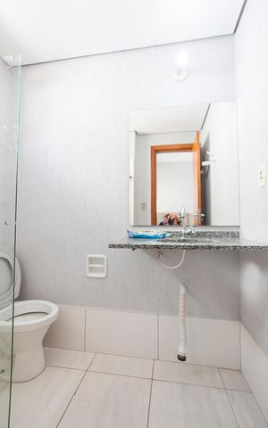 Apartamento para alugar com 60m², 2 quartos e 1 vaga Apartamento para alugar com 60m², 2 quartos e 1 vagaBanheiro da Suite 1