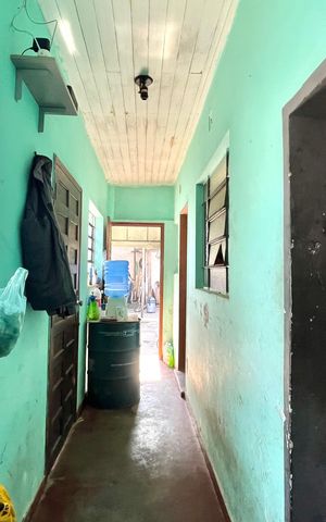 Casa para alugar com 280m², 2 quartos e 6 vagas Casa para alugar com 280m², 2 quartos e 6 vagasCorredor