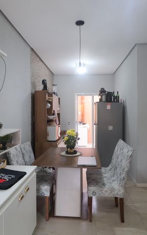 Casa à venda com 73m², 3 quartos e 2 vagasSala
