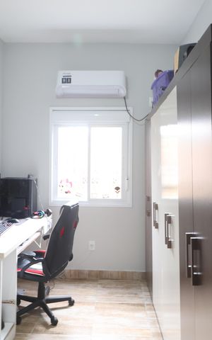Casa à venda com 73m², 3 quartos e 2 vagasQuarto 2
