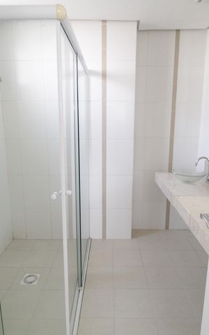 Apartamento para alugar com 180m², 3 quartos e 3 vagasBanheiro do Quarto 3