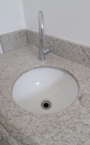 Apartamento para alugar com 180m², 3 quartos e 3 vagasBanheiro do Quarto 2