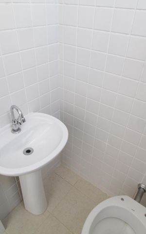 Apartamento para alugar com 180m², 3 quartos e 3 vagasBanheiro de serviço