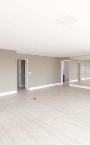 Apartamento para alugar com 180m², 3 quartos e 3 vagasSala