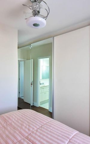 Apartamento à venda com 100m², 2 quartos e 2 vagasSuíte