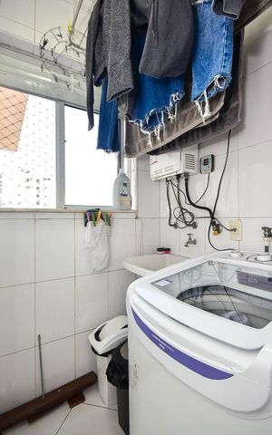 Apartamento à venda com 100m², 2 quartos e 2 vagasÁrea de Serviço