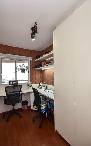 Apartamento à venda com 100m², 2 quartos e 2 vagasEscritório