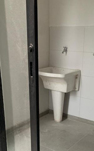 Casa de condomínio para alugar com 380m², 3 quartos e 2 vagas Casa de condomínio para alugar com 380m², 3 quartos e 2 vagasÁrea de Serviço