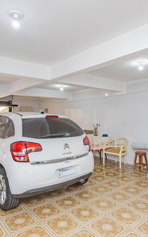 Casa à venda com 210m², 3 quartos e 5 vagasGaragem