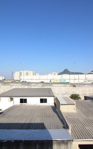 Apartamento à venda com 90m², 2 quartos e 1 vagaQuarto 2 - Vista