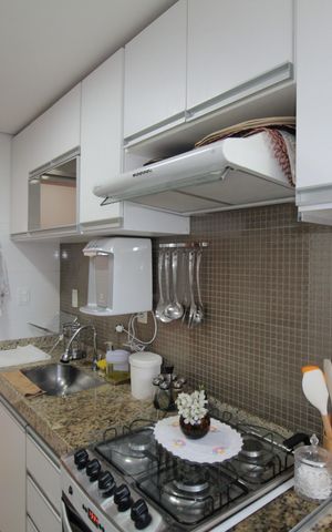Apartamento para alugar com 65m², 3 quartos e 1 vagaCozinha e Área de Serviço