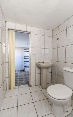 Casa para alugar com 100m², 3 quartos e 1 vagaBanheiro
