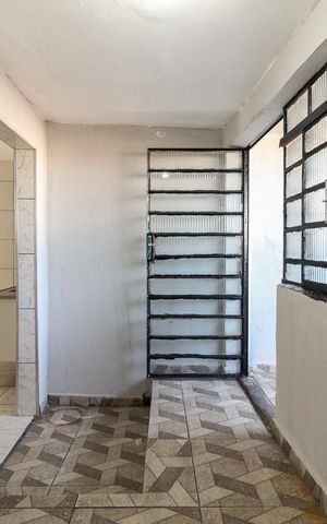 Casa para alugar com 100m², 3 quartos e 1 vagaÁrea de Serviço