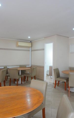 Apartamento para alugar com 50m², 2 quartos e 1 vagaÁrea comum - Salão de Festas
